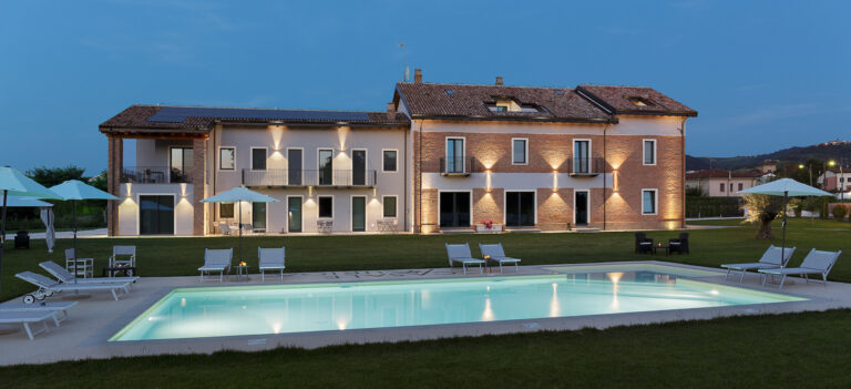 Casale Auriga, Resort con Piscina e area benessere