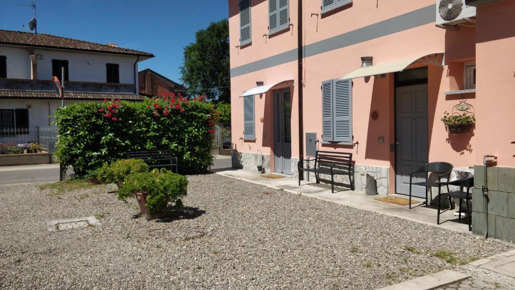 Marinella Guest House